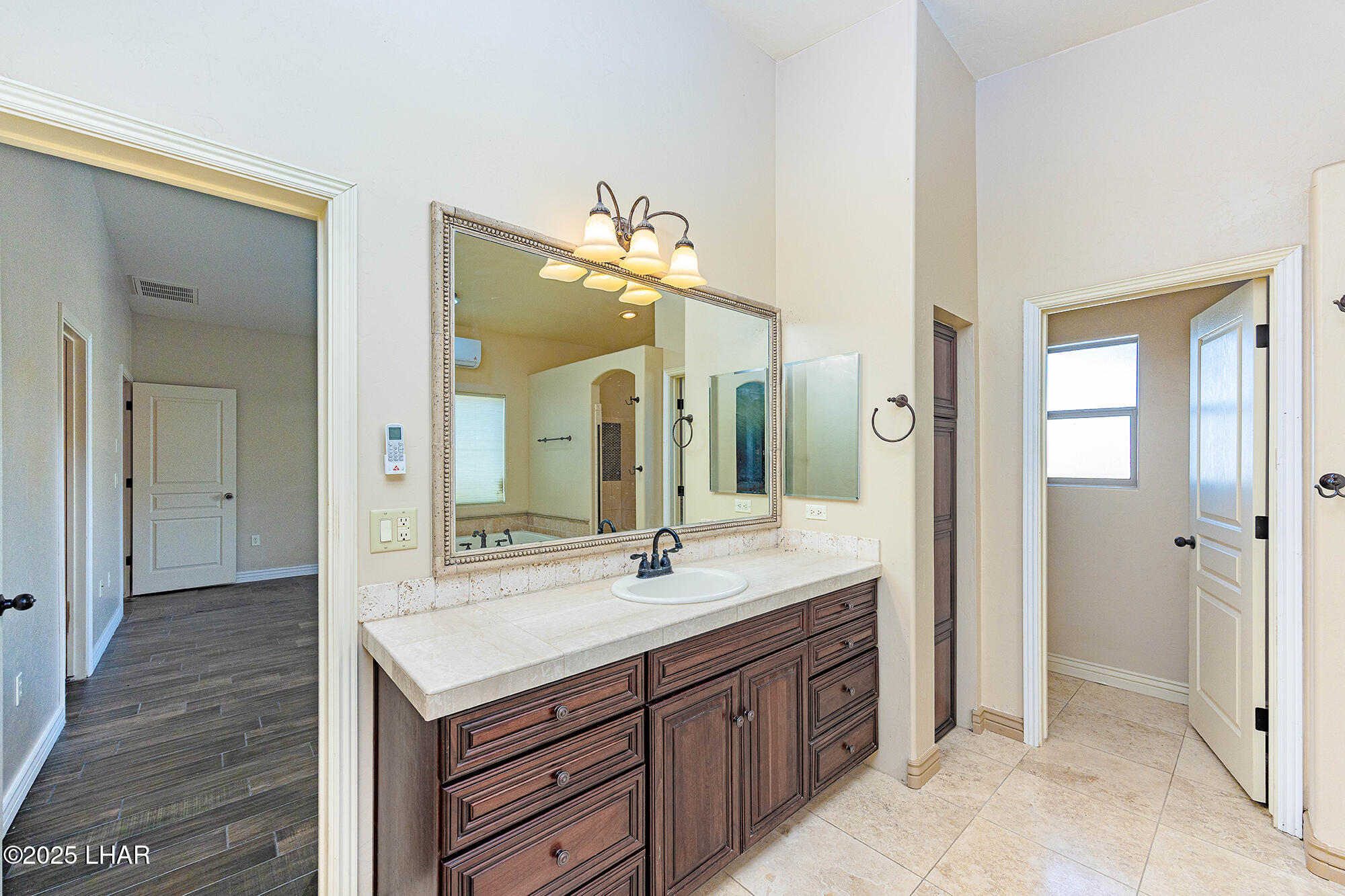 Lake Havasu City, Arizona, 86404, United States, 3 Bedrooms Bedrooms, ,2 BathroomsBathrooms,Residential,For Sale,2001874