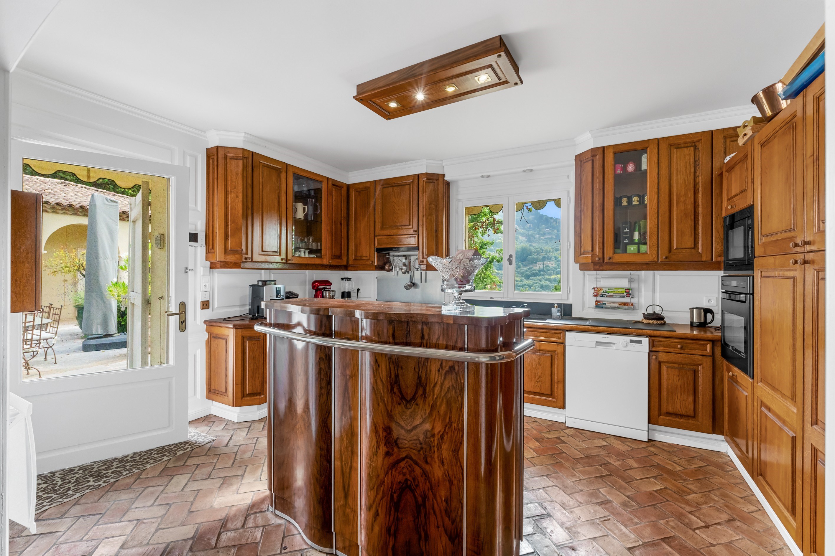  Florentine-style villa with guest house and pool in Grasse Saint-François - 物件實景