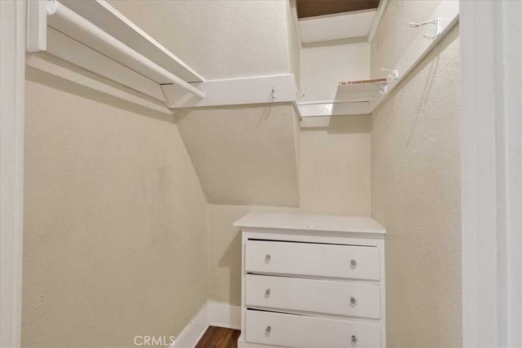 Lynwood, California, 90262, United States, 4 Bedrooms Bedrooms, ,1 BathroomBathrooms,Residential,For Sale,2013779