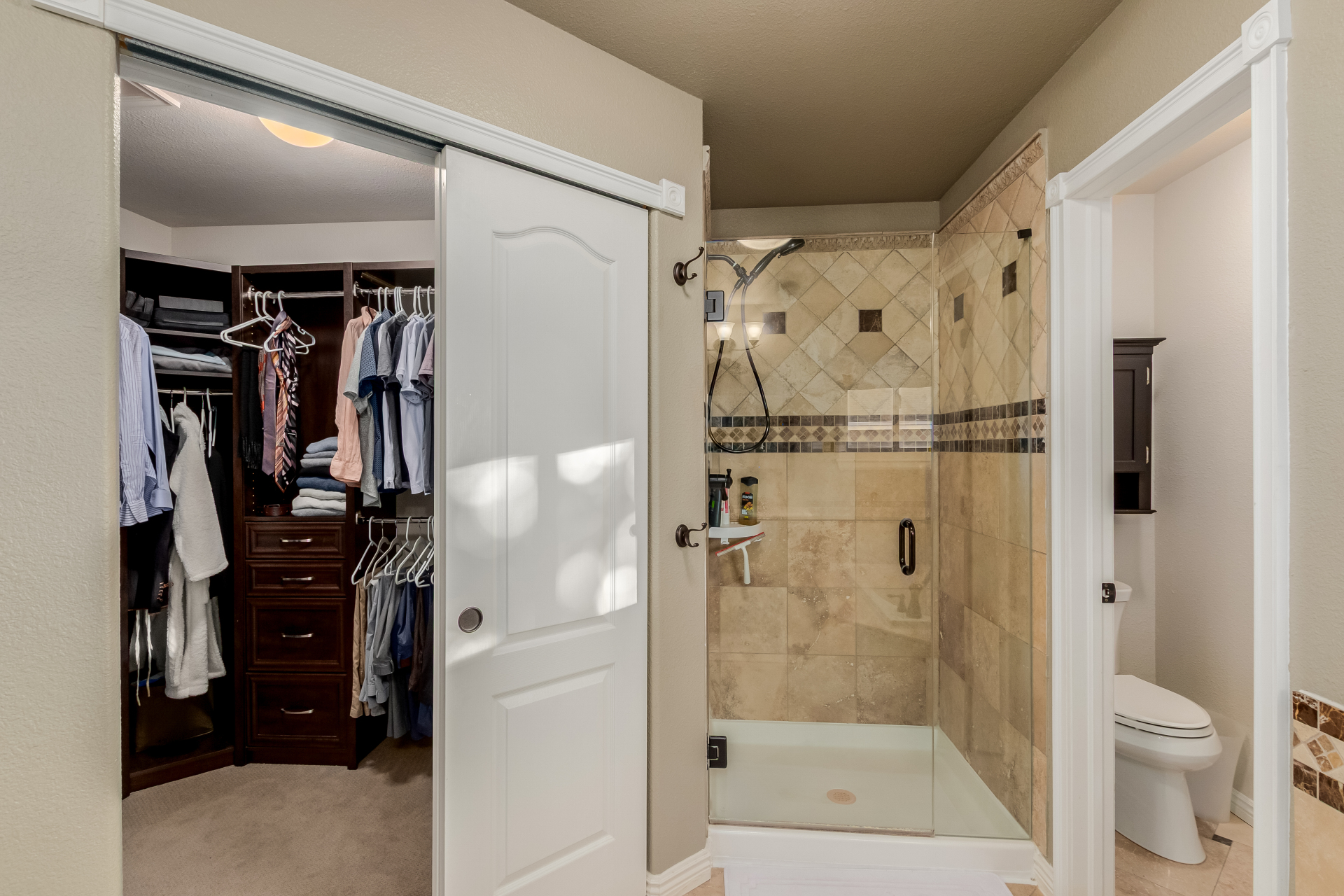 Highlands Ranch, Colorado, 80129, United States, 4 Bedrooms Bedrooms, ,3 BathroomsBathrooms,Residential,For Sale,1987308