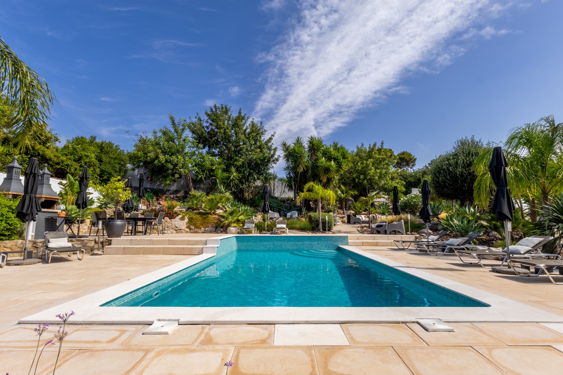  Country Estate, 8 bedrooms, for Sale - 物件實景