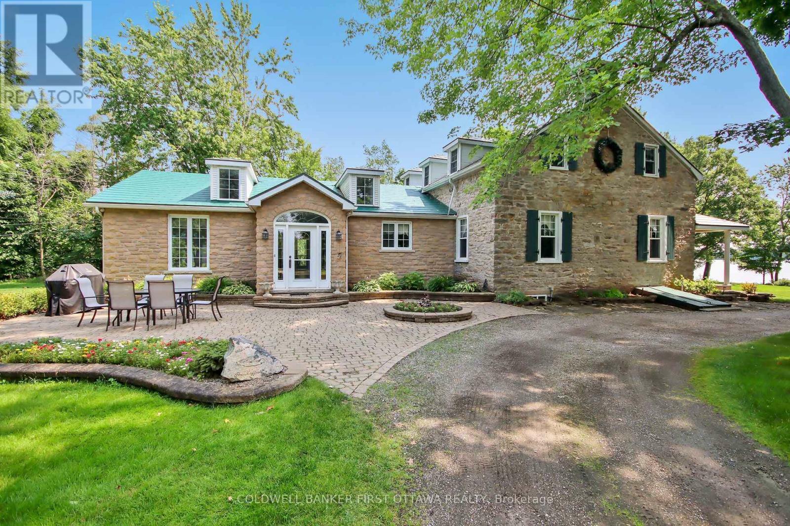 BECKWITH, Ontario, K7C 0S9, CA, 3 Bedrooms Bedrooms, ,2 BathroomsBathrooms,Residential,For Sale,1875056