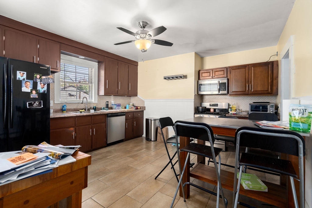 Newton, Massachusetts, 02458, United States, 8 Bedrooms Bedrooms, ,2 BathroomsBathrooms,Residential,For Sale,1940417