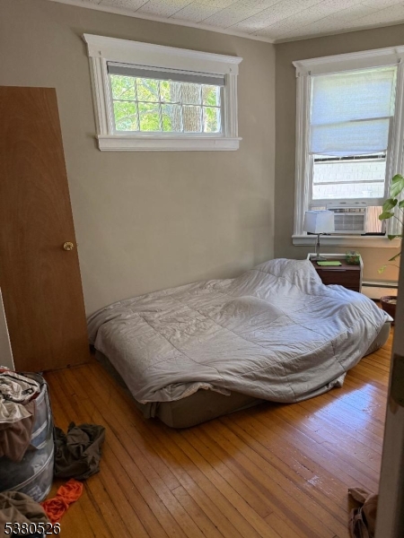 Cranford Twp., New Jersey, 07016, United States, 6 Bedrooms Bedrooms, ,4 BathroomsBathrooms,Residential,For Sale,1927229