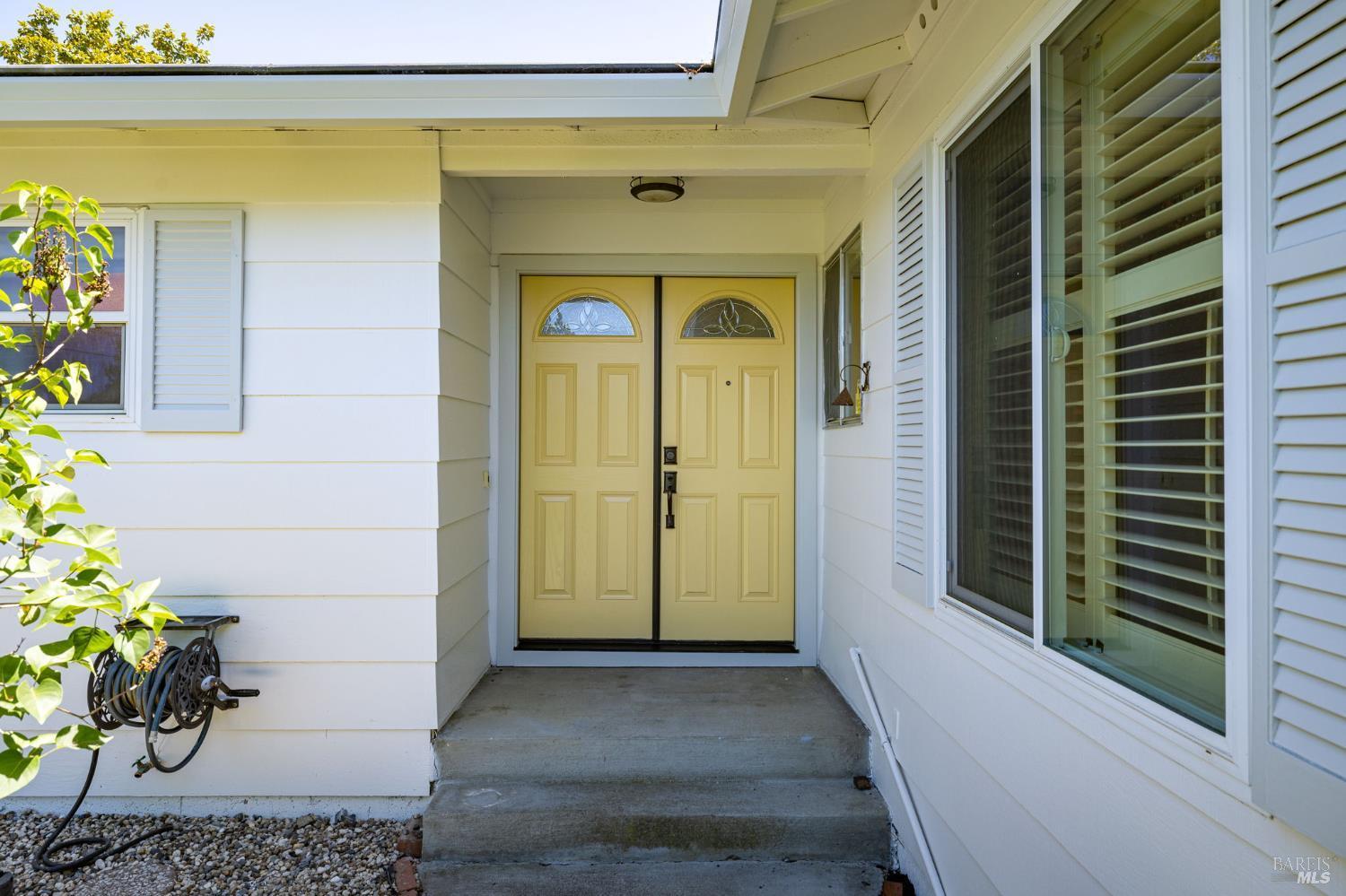 Petaluma, California, 94954, United States, 3 Bedrooms Bedrooms, ,2 BathroomsBathrooms,Residential,For Sale,2047948
