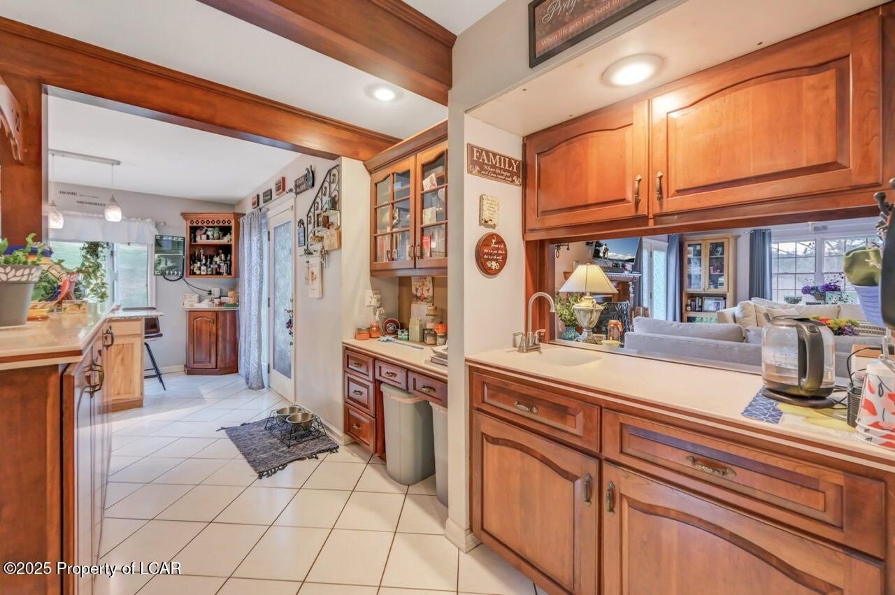 Sugarloaf, Pennsylvania, 18249, United States, 4 Bedrooms Bedrooms, ,3 BathroomsBathrooms,Residential,For Sale,1996756