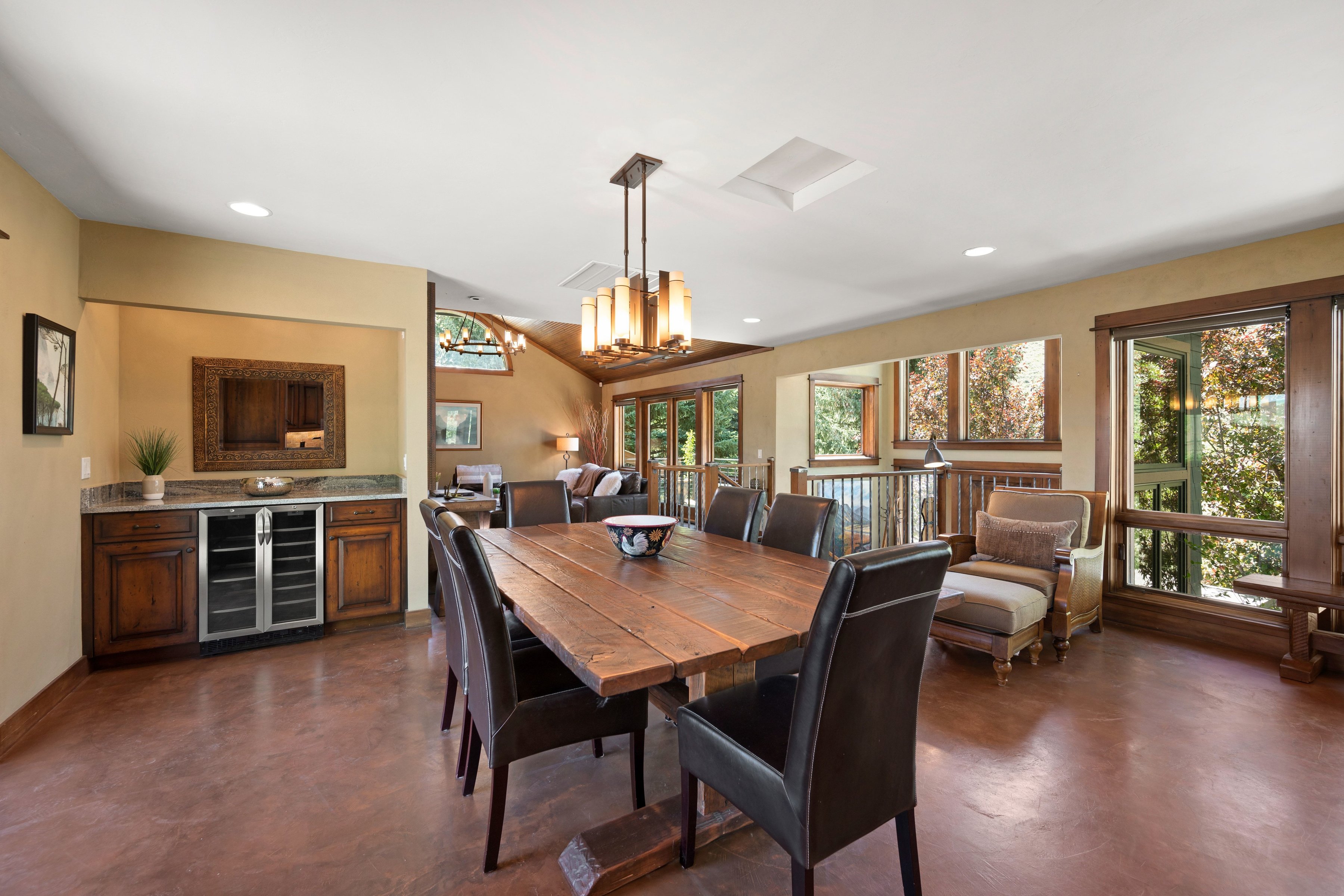  Canyon View Home on 5+ Acres with Pickleball Court - 物件實景