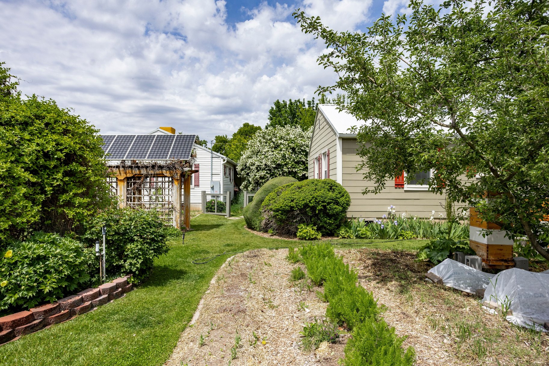  Multifamily Homestead in the Heart of Holladay - 物件實景