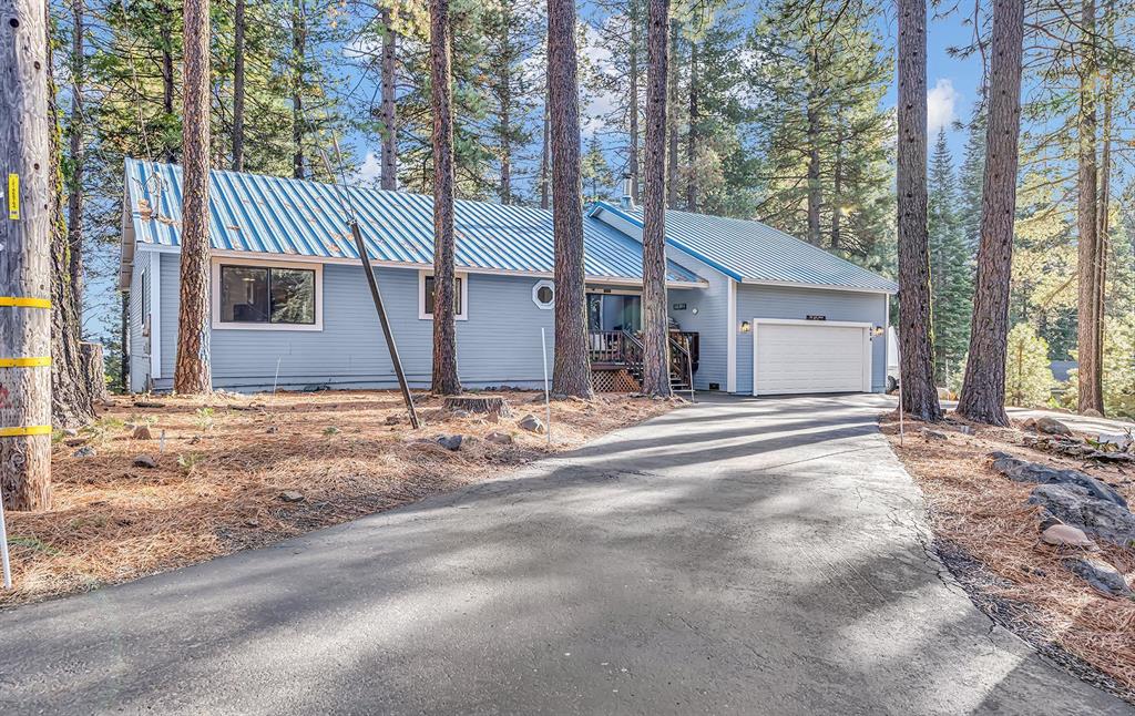 Lake Almanor Country Club, California, 96137, United States, 3 Bedrooms Bedrooms, ,3 BathroomsBathrooms,Residential,For Sale,1999657