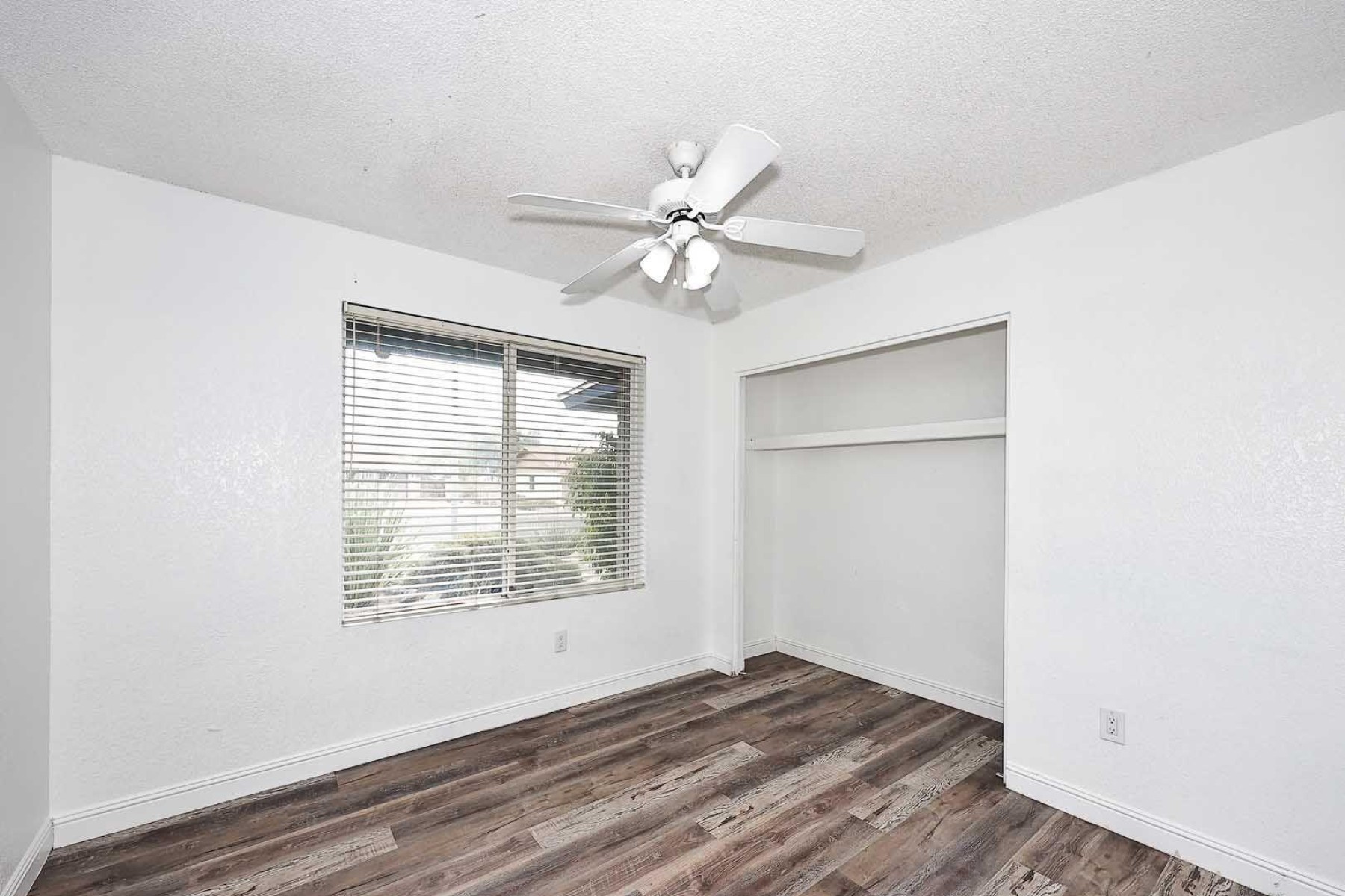  17640 N 1st Place¦Phoenix, AZ - 物件實景