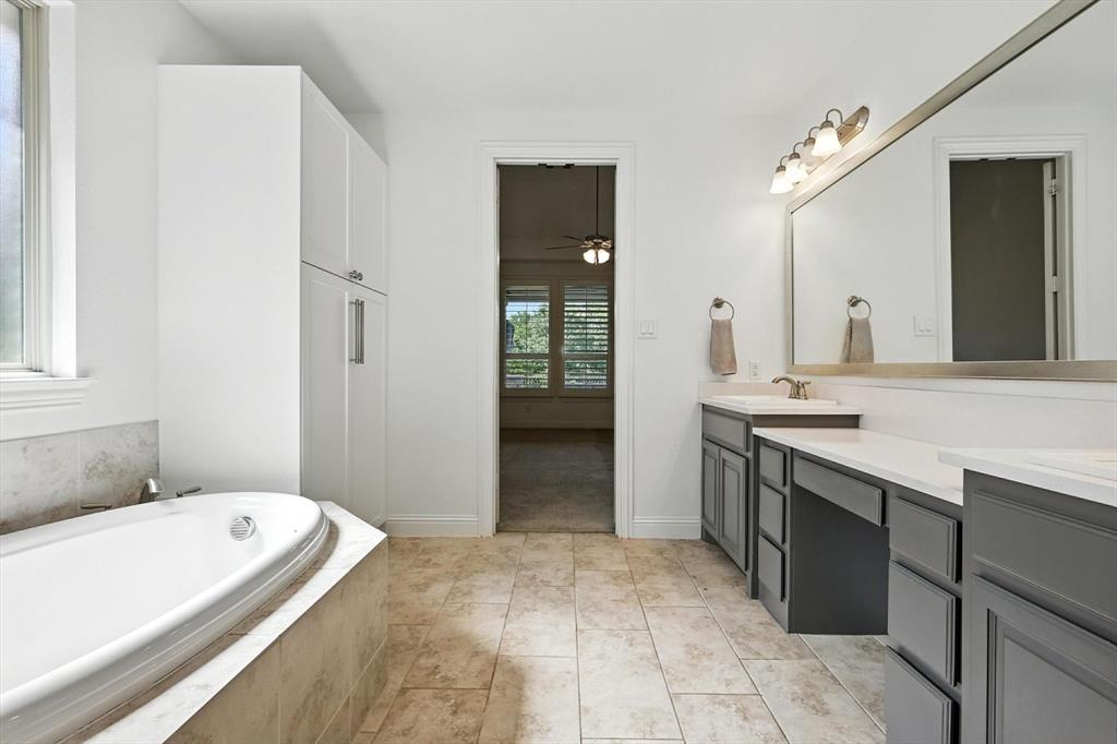 Argyle, Texas, 76226, United States, 4 Bedrooms Bedrooms, ,3 BathroomsBathrooms,Residential,For Sale,1920621