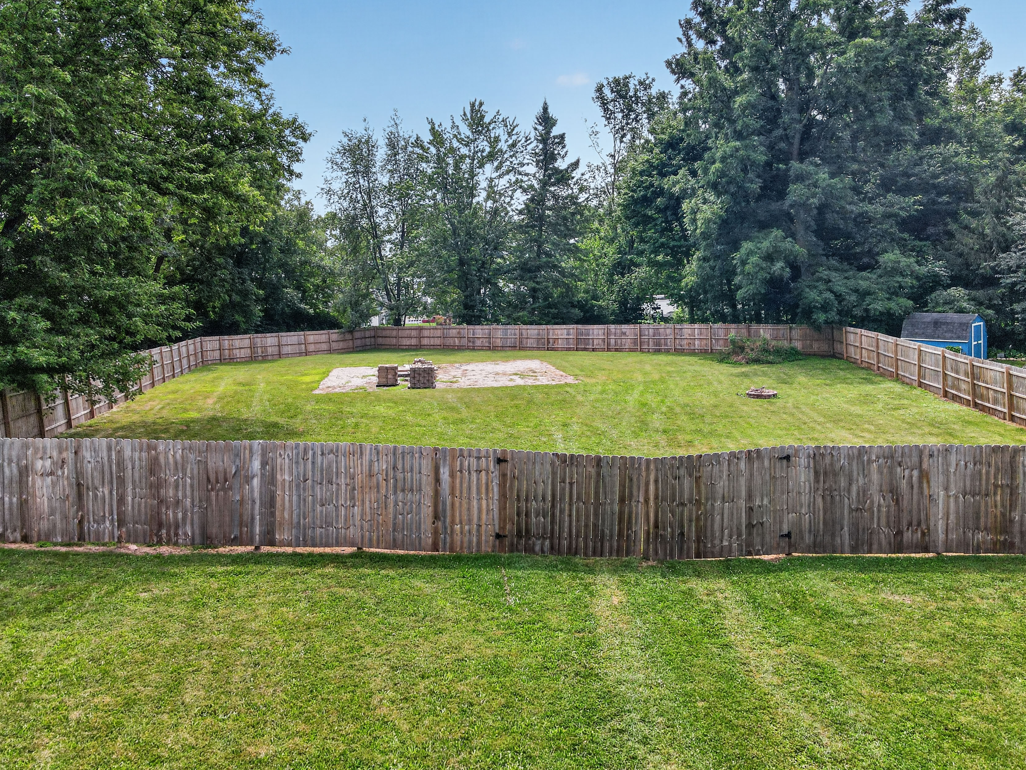  Build Your Dream Home on Quiet Cul-De-Sac Lot - 物件實景