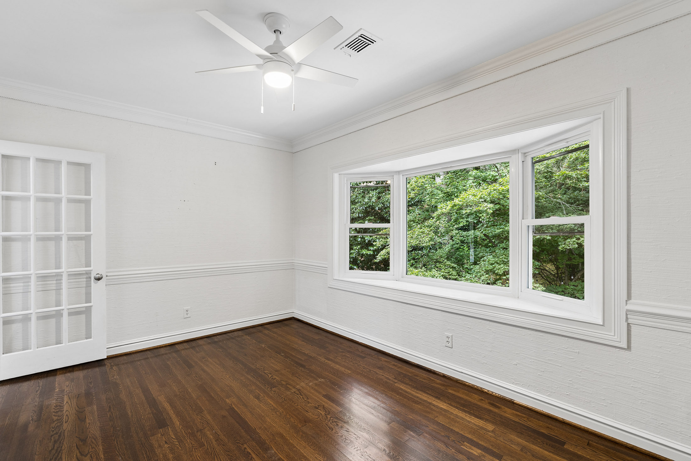 Beautiful Sandy Springs Home Offers Exceptional Space and Flexible Living - 物件實景