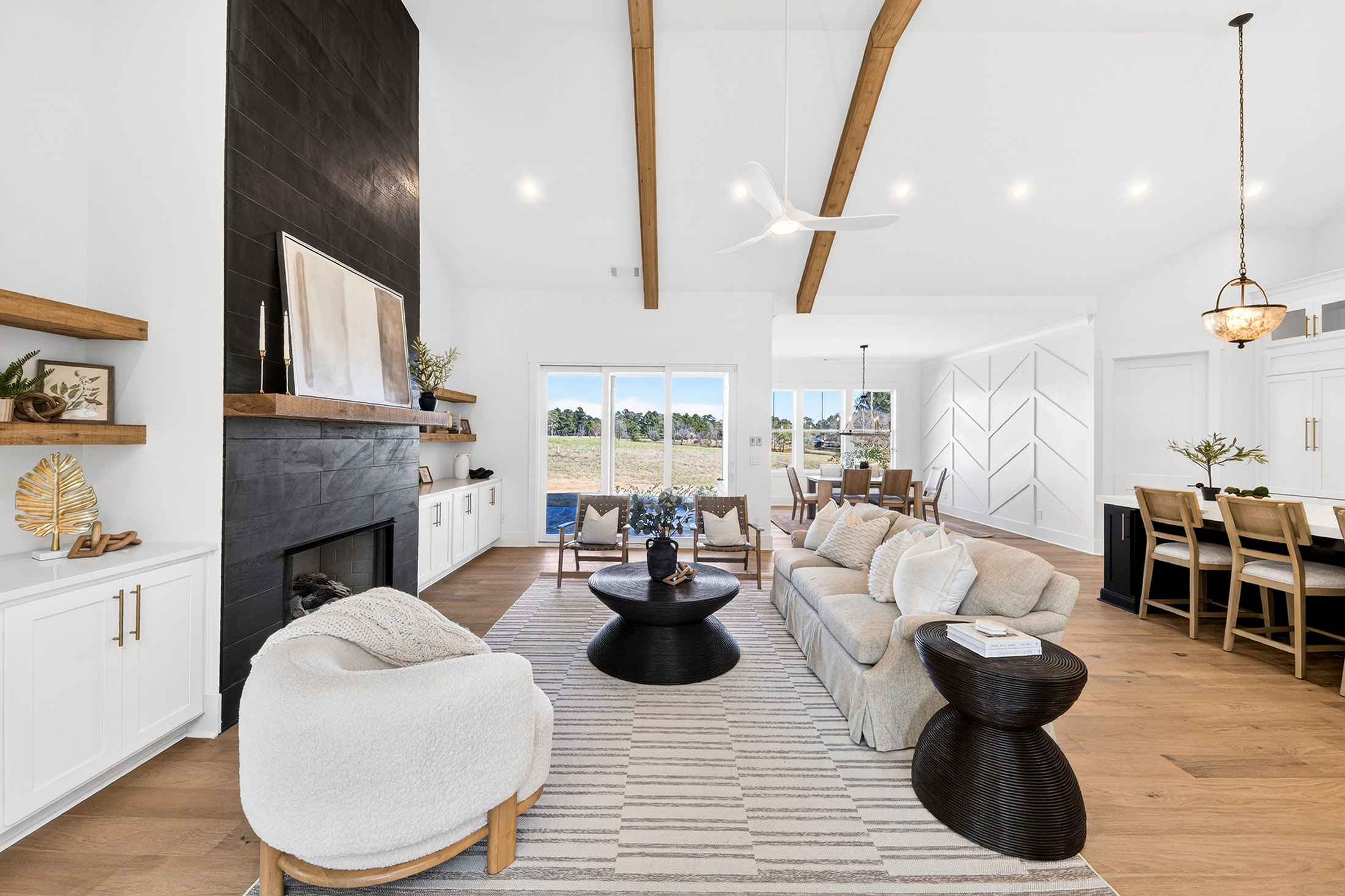  Stunning New Home by Green Park Homes in Sought-after Cuscowilla Community - 物件實景