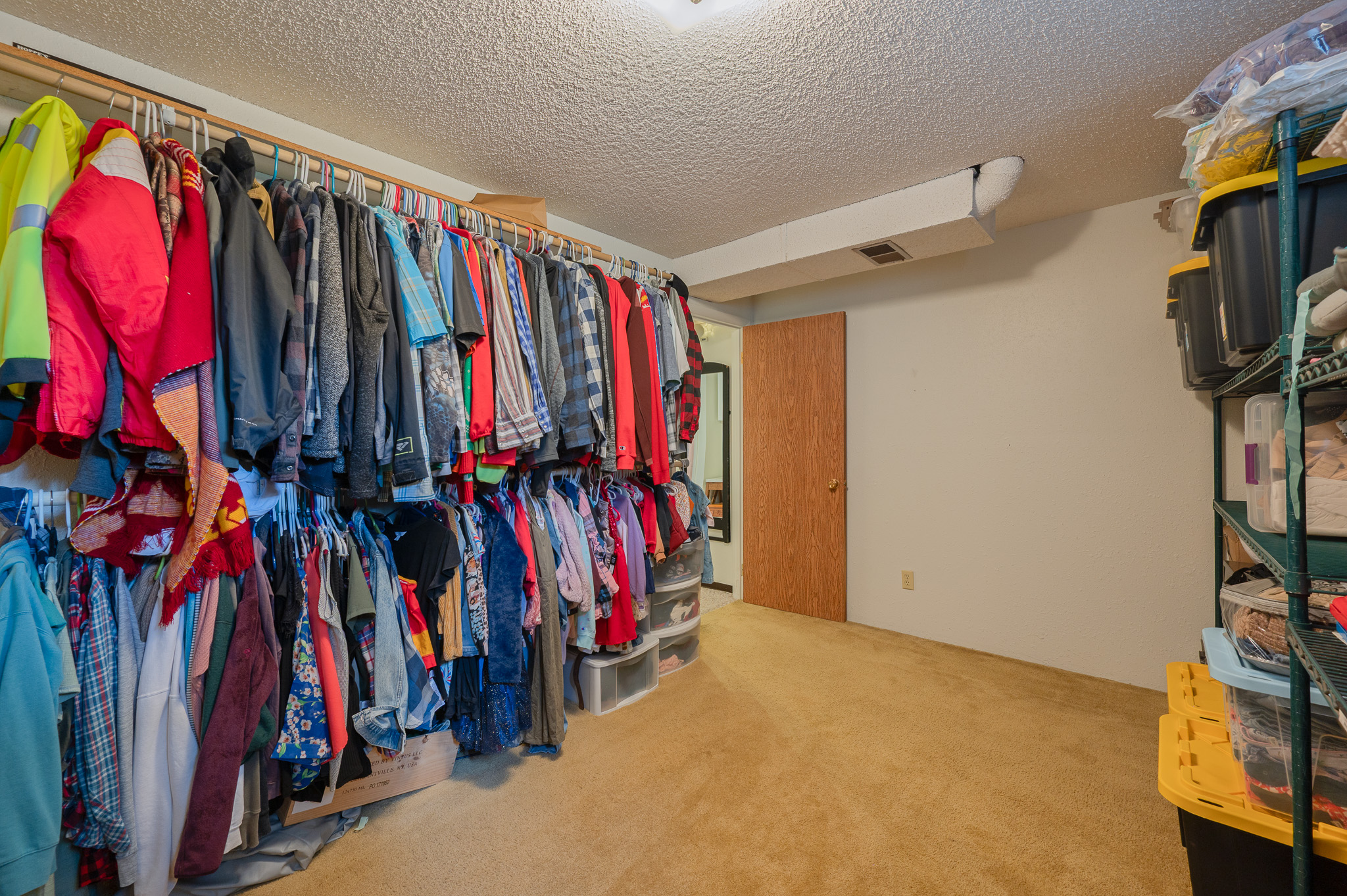 Clancy, Montana, 59634, United States, 4 Bedrooms Bedrooms, ,3 BathroomsBathrooms,Residential,For Sale,1914353
