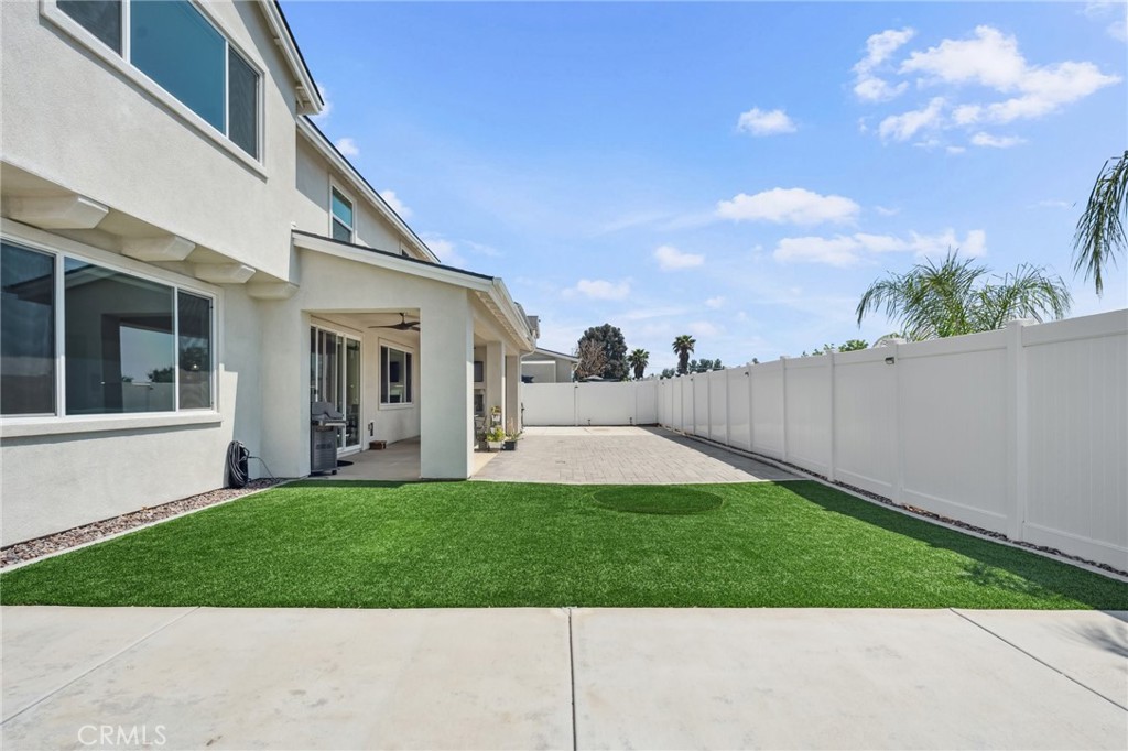 Yucaipa, California, 92399, United States, 4 Bedrooms Bedrooms, ,4 BathroomsBathrooms,Residential,For Sale,1847637