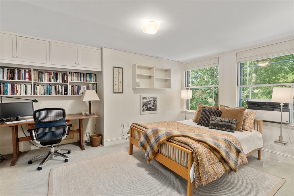 Cambridge, Massachusetts, 02138, United States, 6 Bedrooms Bedrooms, ,4 BathroomsBathrooms,Residential,For Sale,1957179