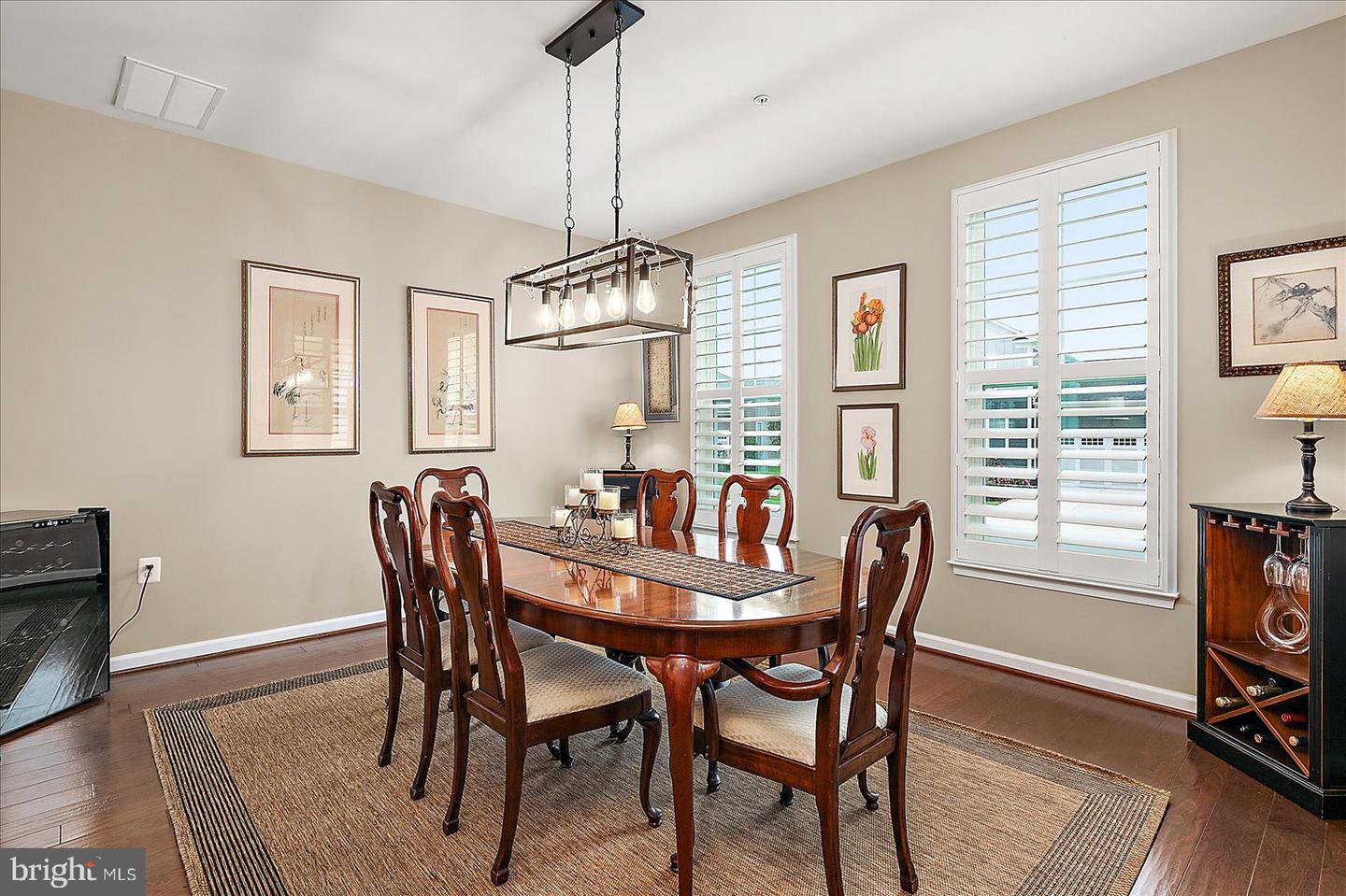Berlin, Maryland, 21811, United States, 4 Bedrooms Bedrooms, ,3 BathroomsBathrooms,Residential,For Sale,1947078