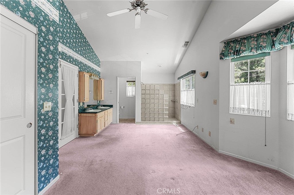 Forest Falls, California, 92339, United States, 2 Bedrooms Bedrooms, ,3 BathroomsBathrooms,Residential,For Sale,1928200