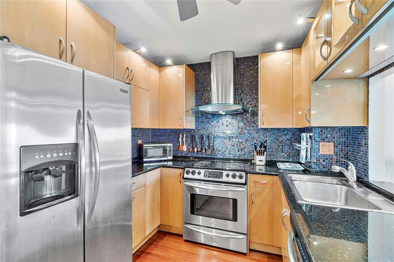Fort Lauderdale, Florida, 33301, United States, 2 Bedrooms Bedrooms, ,2 BathroomsBathrooms,Residential,For Sale,1940405