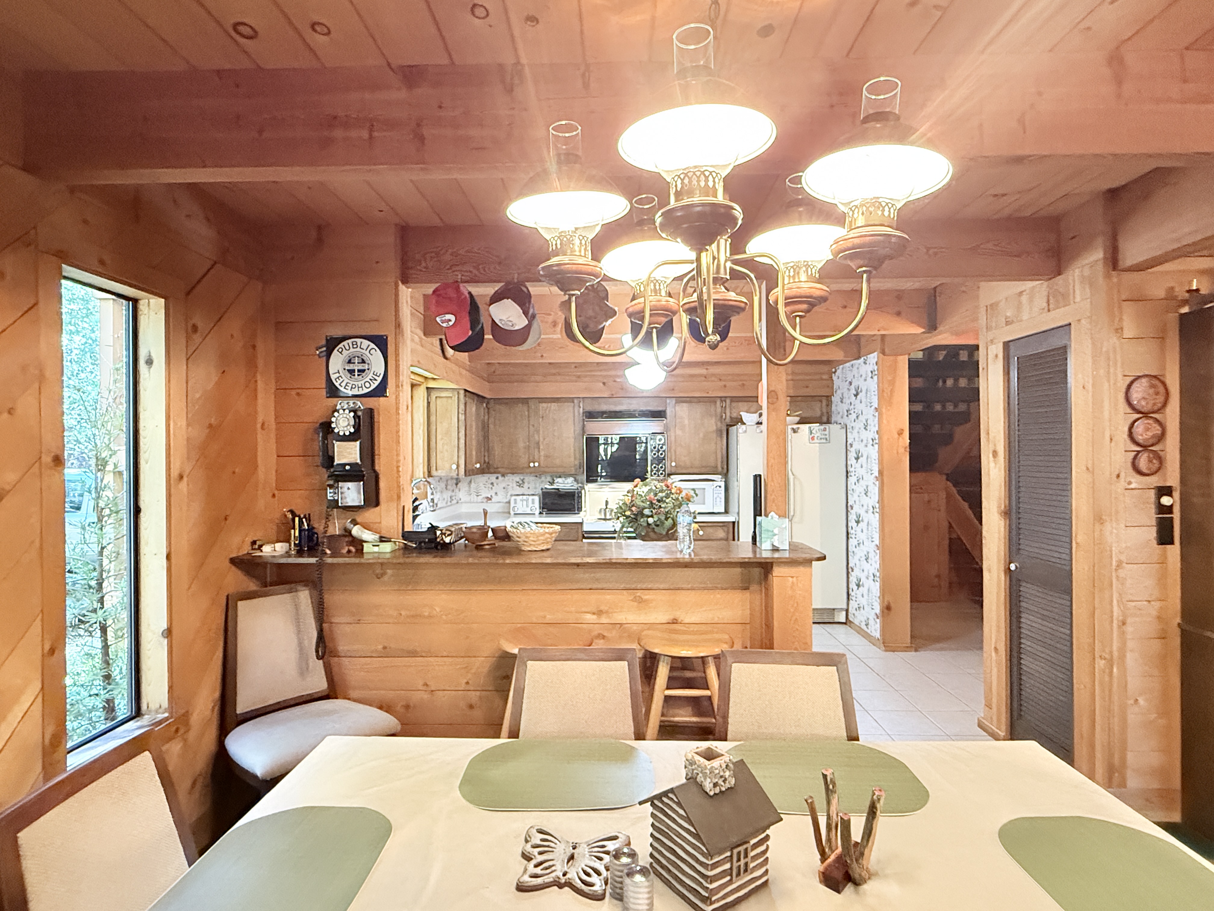 Mariposa, California, 95338, United States, 3 Bedrooms Bedrooms, ,3 BathroomsBathrooms,Residential,For Sale,1973787