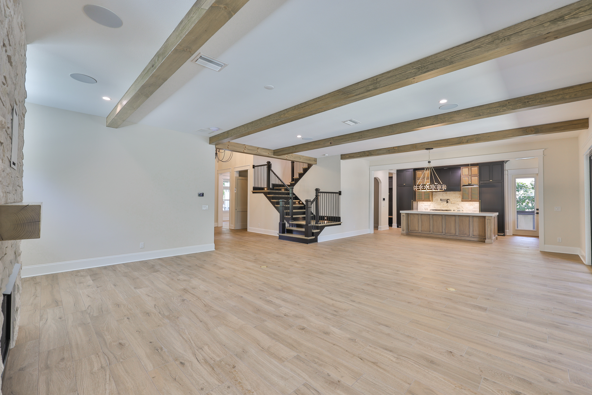 Tampa, Florida, 33629, United States, 5 Bedrooms Bedrooms, ,6 BathroomsBathrooms,Residential,For Sale,1974483