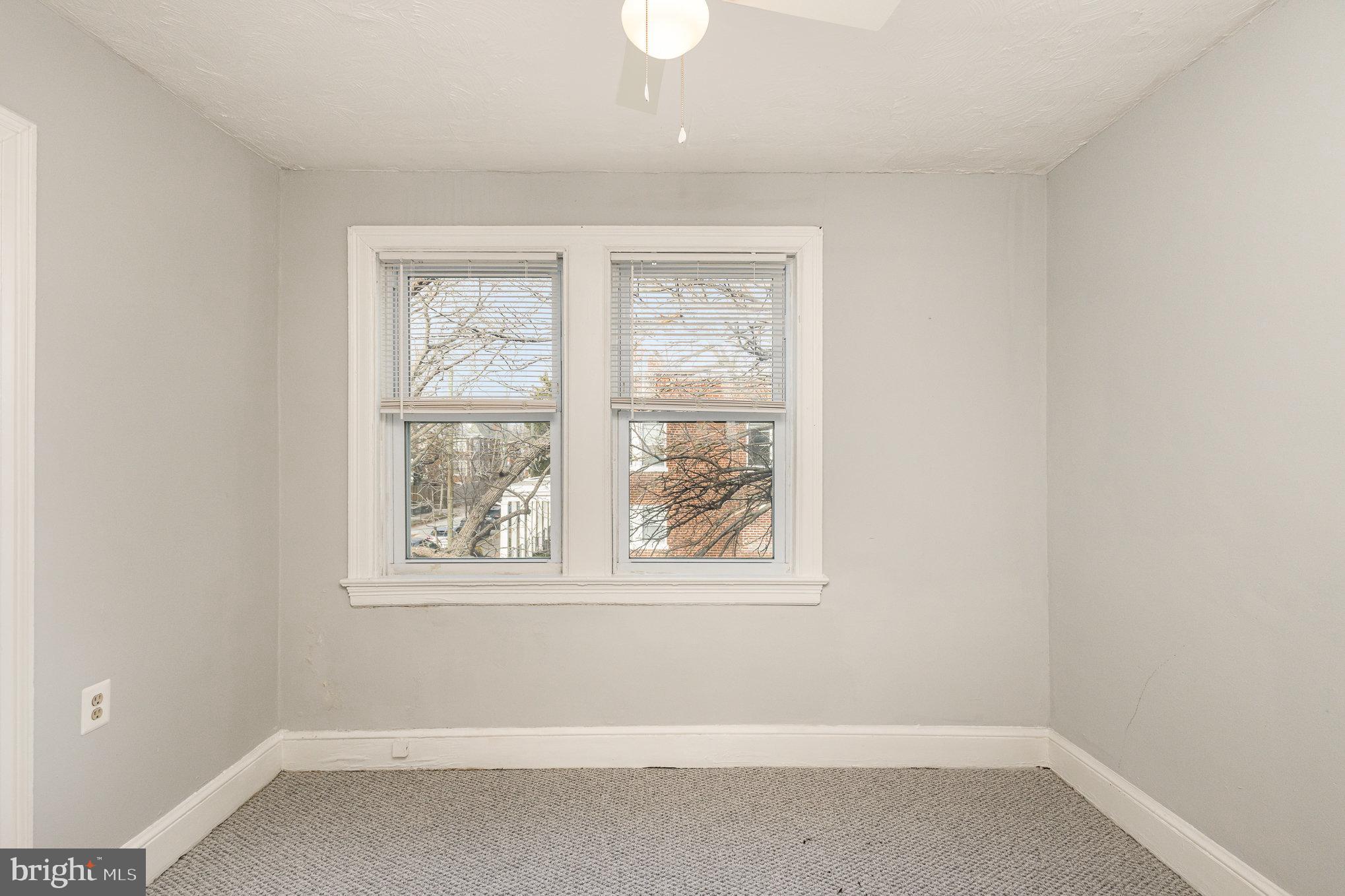 Washington, District of Columbia, 20011, United States, 3 Bedrooms Bedrooms, ,2 BathroomsBathrooms,Residential,For Sale,1999307