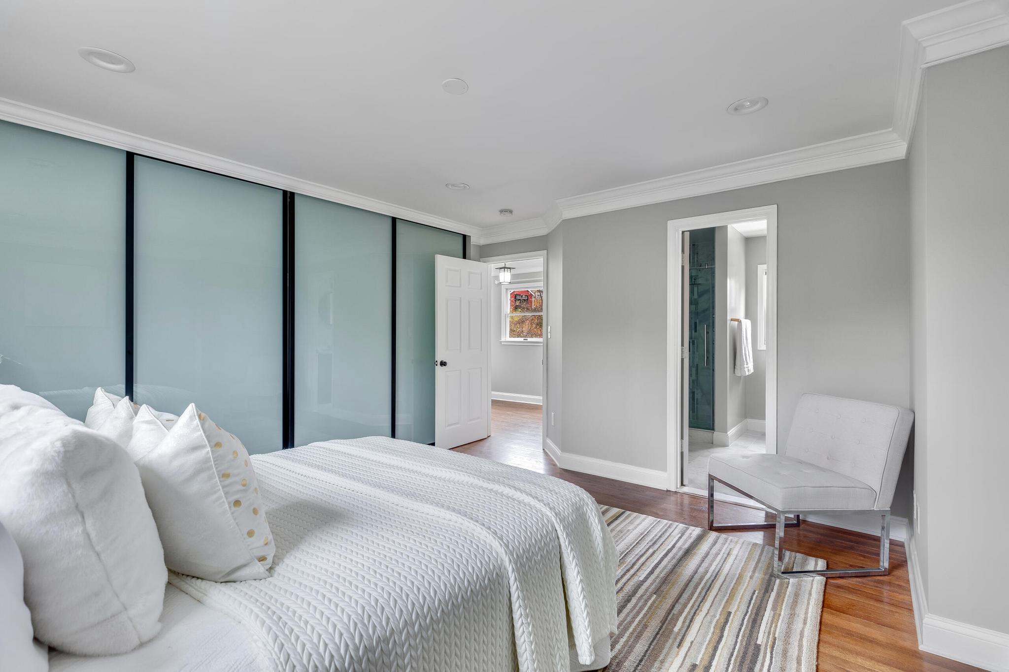  2400 S Arlington Ridge Road, Arlington, VA, 22202 - 物件實景
