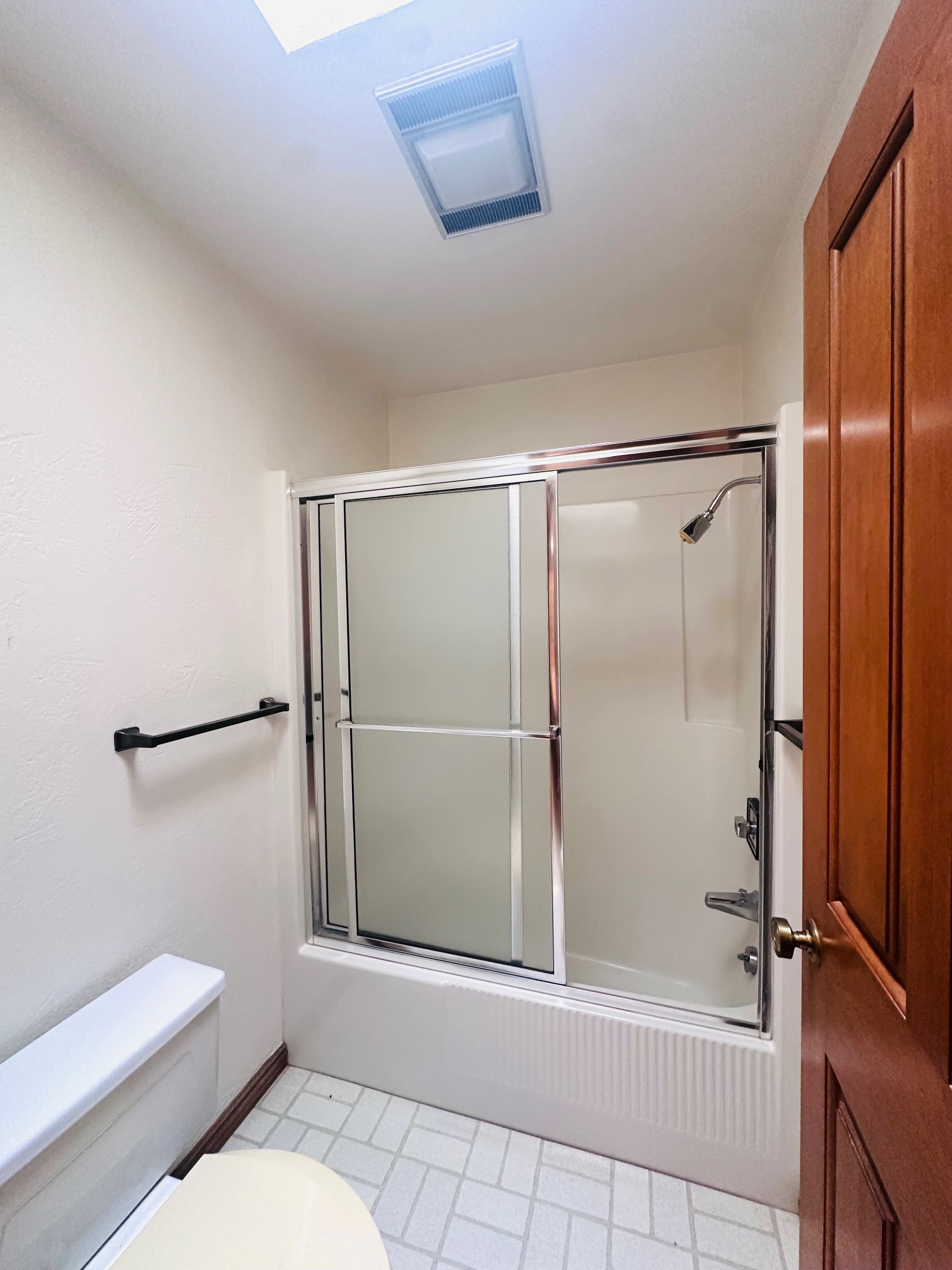 Enid, Oklahoma, 73703, United States, 5 Bedrooms Bedrooms, ,5 BathroomsBathrooms,Residential,For Sale,1981686