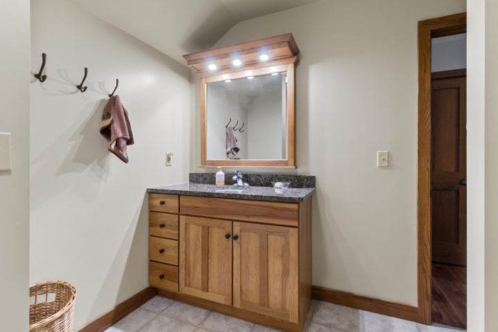 Crown Point, Indiana, 46307, United States, 3 Bedrooms Bedrooms, ,3 BathroomsBathrooms,Residential,For Sale,1942577