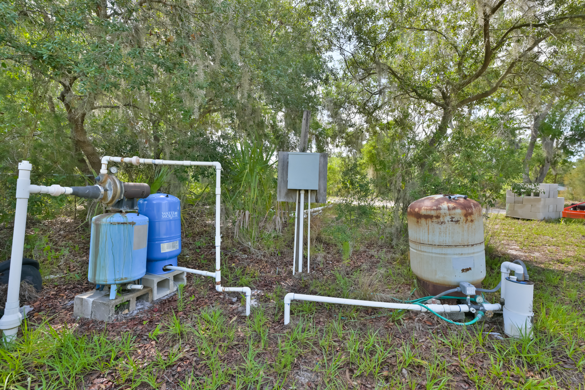 Wimauma, Florida, 33598, United States, 3 Bedrooms Bedrooms, ,2 BathroomsBathrooms,Residential,For Sale,2048380