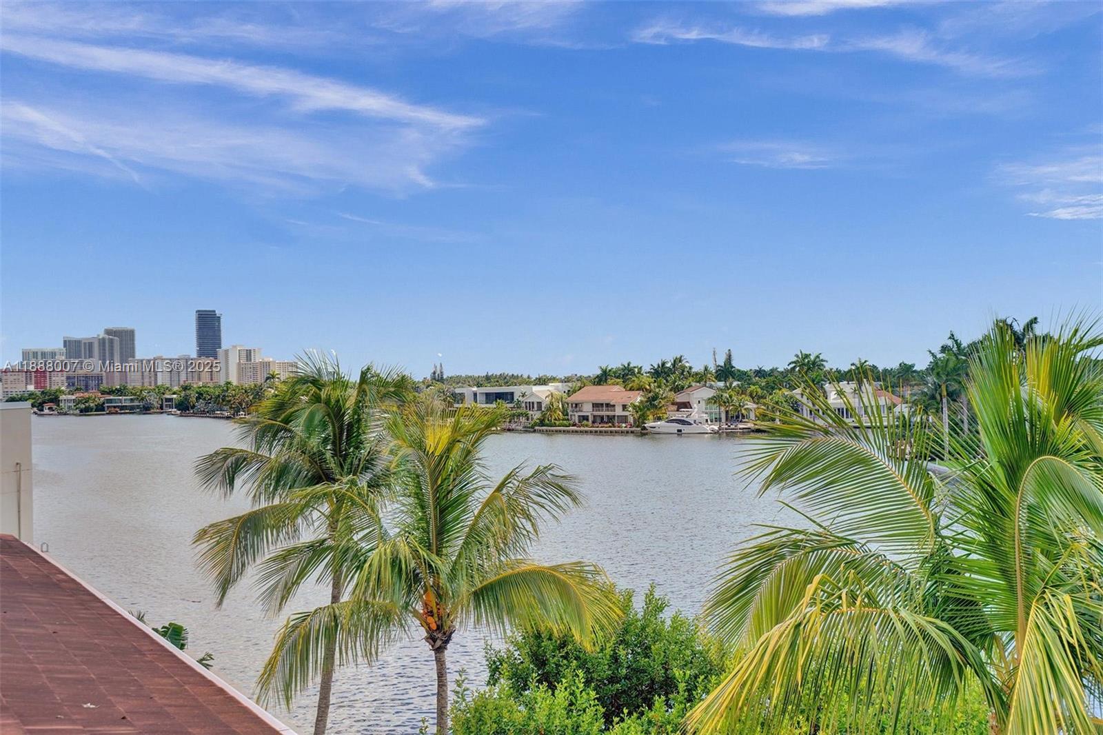 Aventura, Florida, 33180, United States, 2 Bedrooms Bedrooms, ,2 BathroomsBathrooms,Residential,For Sale,1954501