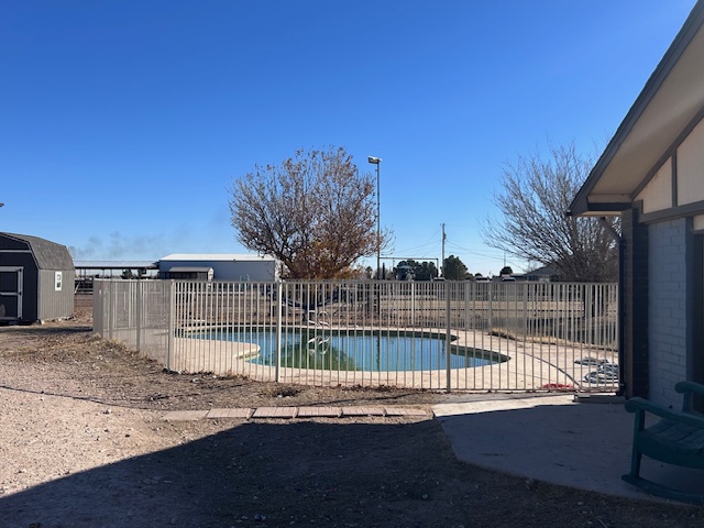 Carlsbad, New Mexico, 88220, United States, 4 Bedrooms Bedrooms, ,4 BathroomsBathrooms,Residential,For Sale,2006248