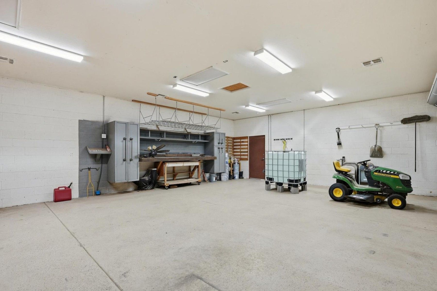  2266 E Willis Rd  Gilbert, AZ - 物件實景