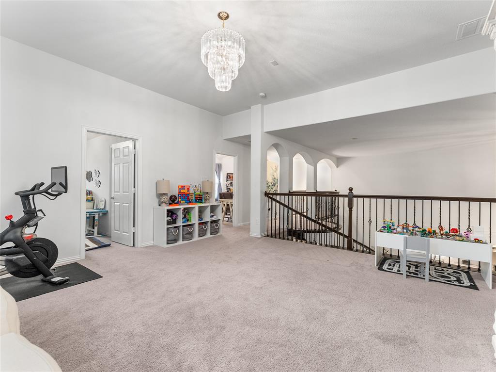 Celina, Texas, 75009, United States, 5 Bedrooms Bedrooms, ,4 BathroomsBathrooms,Residential,For Sale,2002202