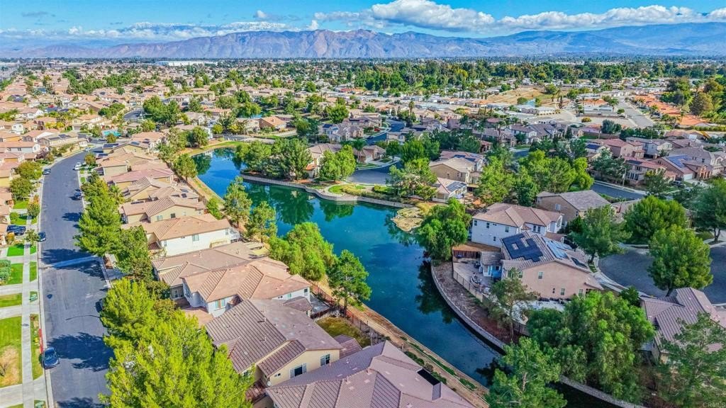 Hemet, California, 92545, United States, 5 Bedrooms Bedrooms, ,3 BathroomsBathrooms,Residential,For Sale,1969134