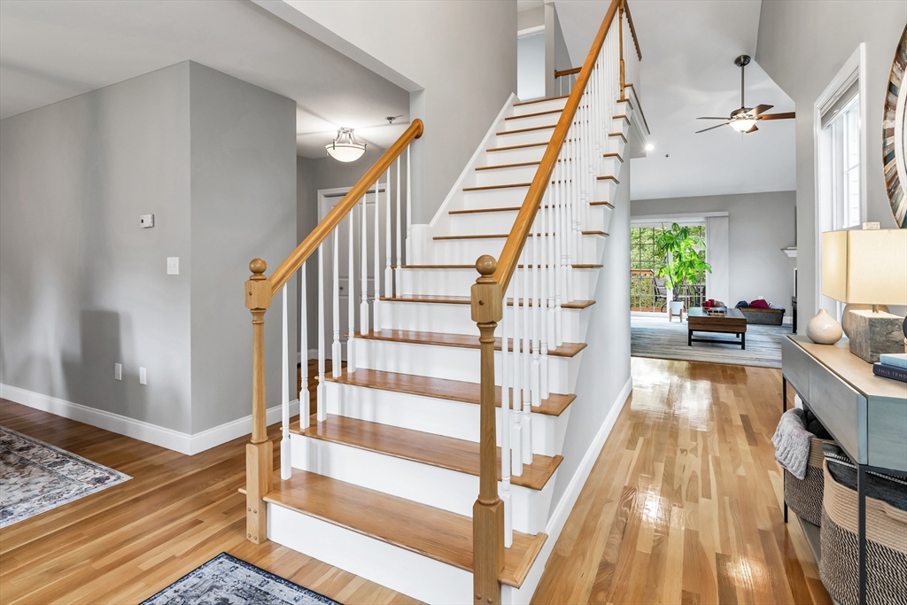 Haverhill, Massachusetts, 01832, United States, 2 Bedrooms Bedrooms, ,3 BathroomsBathrooms,Residential,For Sale,1931401