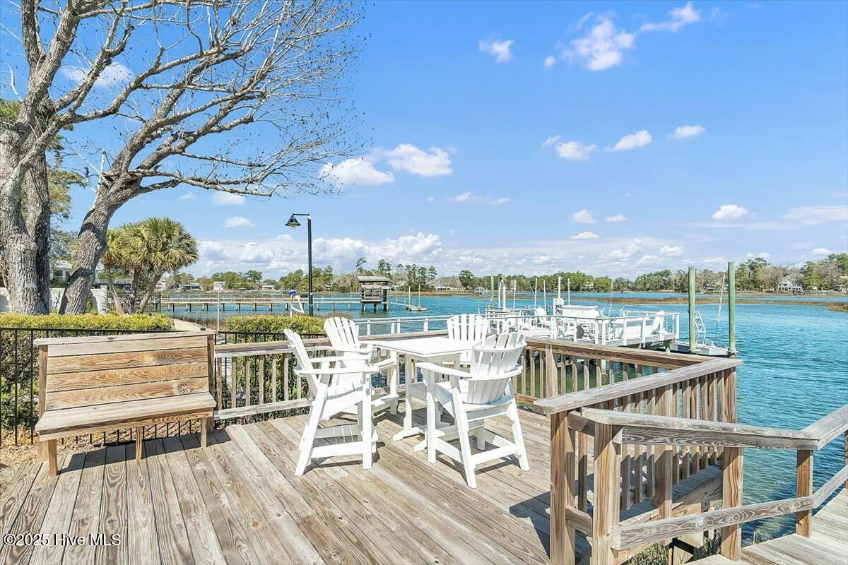 Wilmington, North Carolina, 28411, United States, 5 Bedrooms Bedrooms, ,4 BathroomsBathrooms,Residential,For Sale,1746319