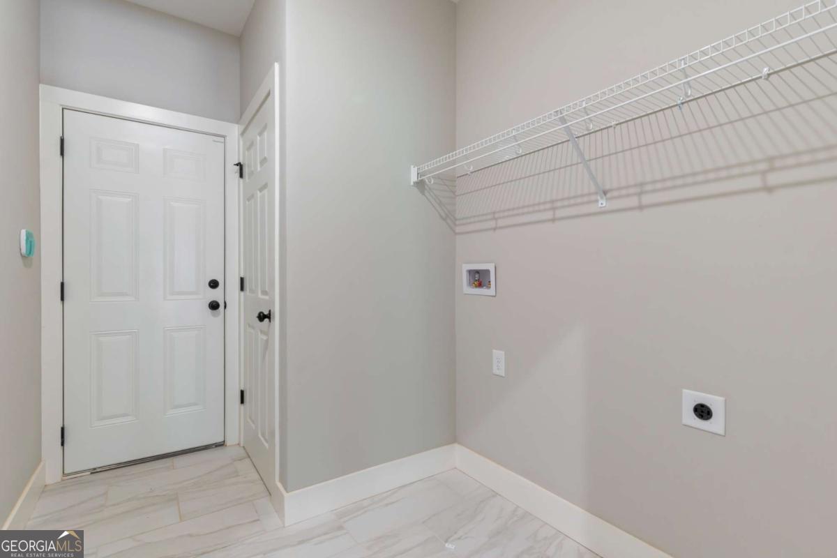 Athens, Georgia, 30605, United States, 3 Bedrooms Bedrooms, ,2 BathroomsBathrooms,Residential,For Sale,1906497