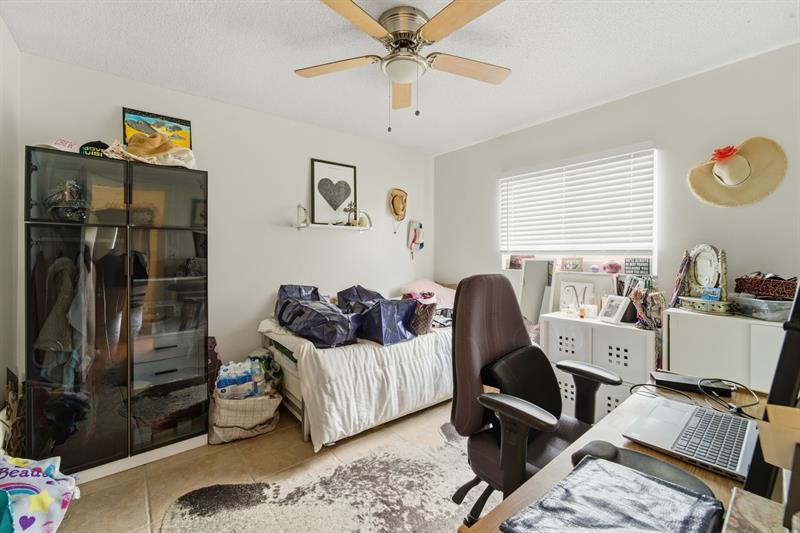 Oakland Park, Florida, 33309, United States, 4 Bedrooms Bedrooms, ,3 BathroomsBathrooms,Residential,For Sale,2003196