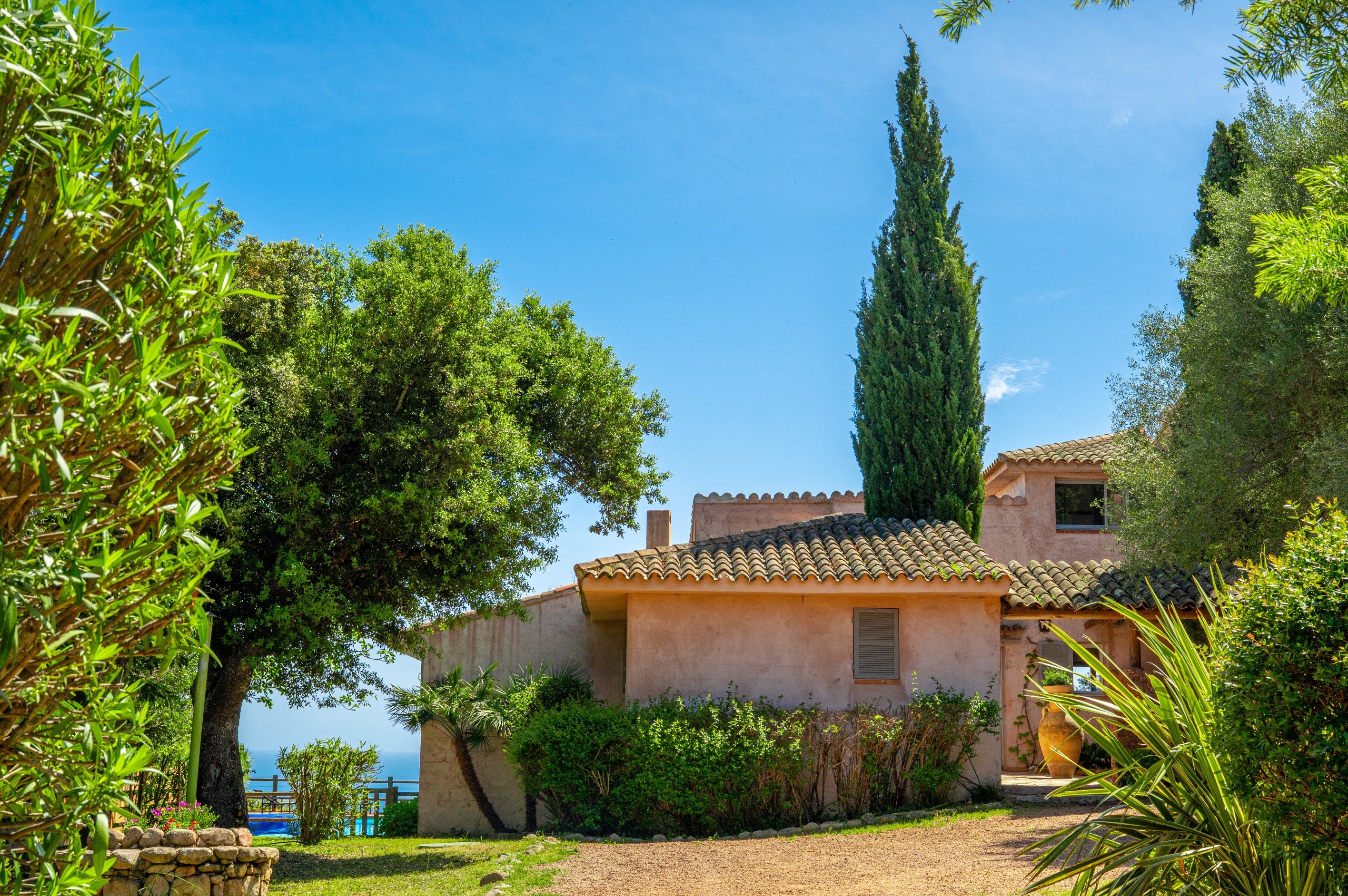  Panoramic Sea View Villa for Renovation – Marina di Fiori, Porto-Vecchio - 物件實景