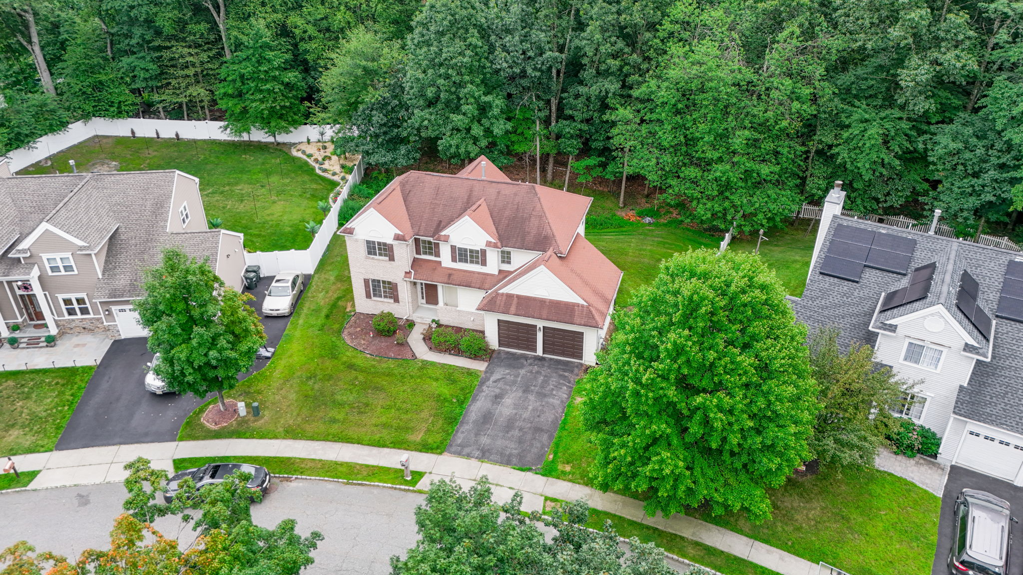 Mount Olive Township, New Jersey, 07828, United States, 4 Bedrooms Bedrooms, ,3 BathroomsBathrooms,Residential,For Sale,1976340