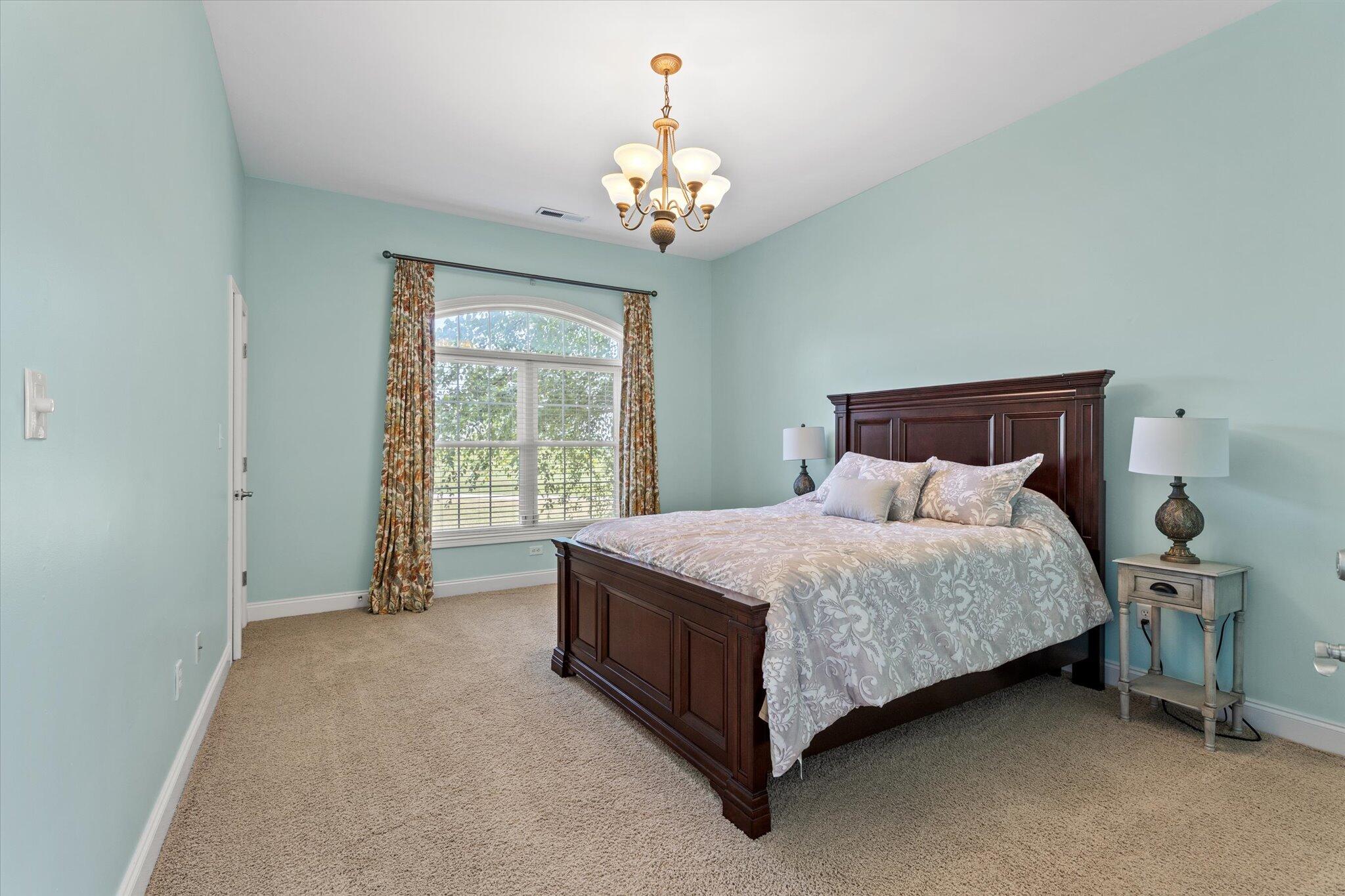 Georgetown, Kentucky, 40324, United States, 6 Bedrooms Bedrooms, ,4 BathroomsBathrooms,Residential,For Sale,1874410