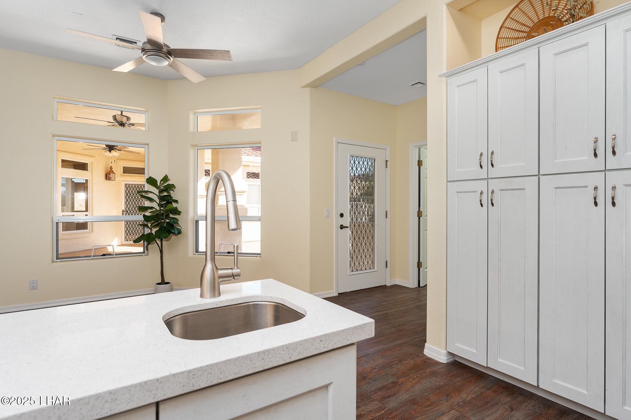 Lake Havasu City, Arizona, 86406, United States, 3 Bedrooms Bedrooms, ,2 BathroomsBathrooms,Residential,For Sale,1846694