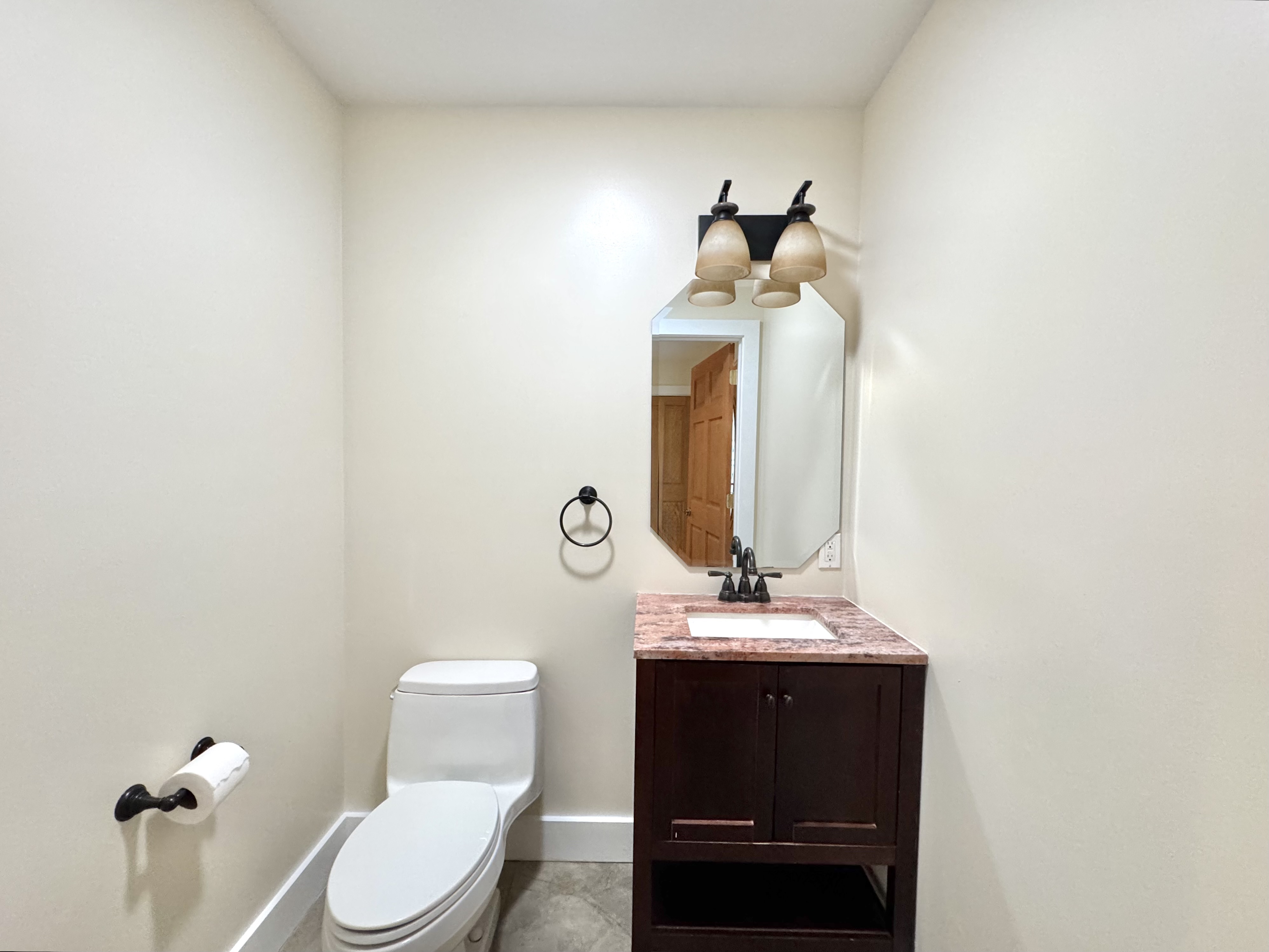 Catskill, New York, 12414, United States, 3 Bedrooms Bedrooms, ,3 BathroomsBathrooms,Residential,For Sale,1900637