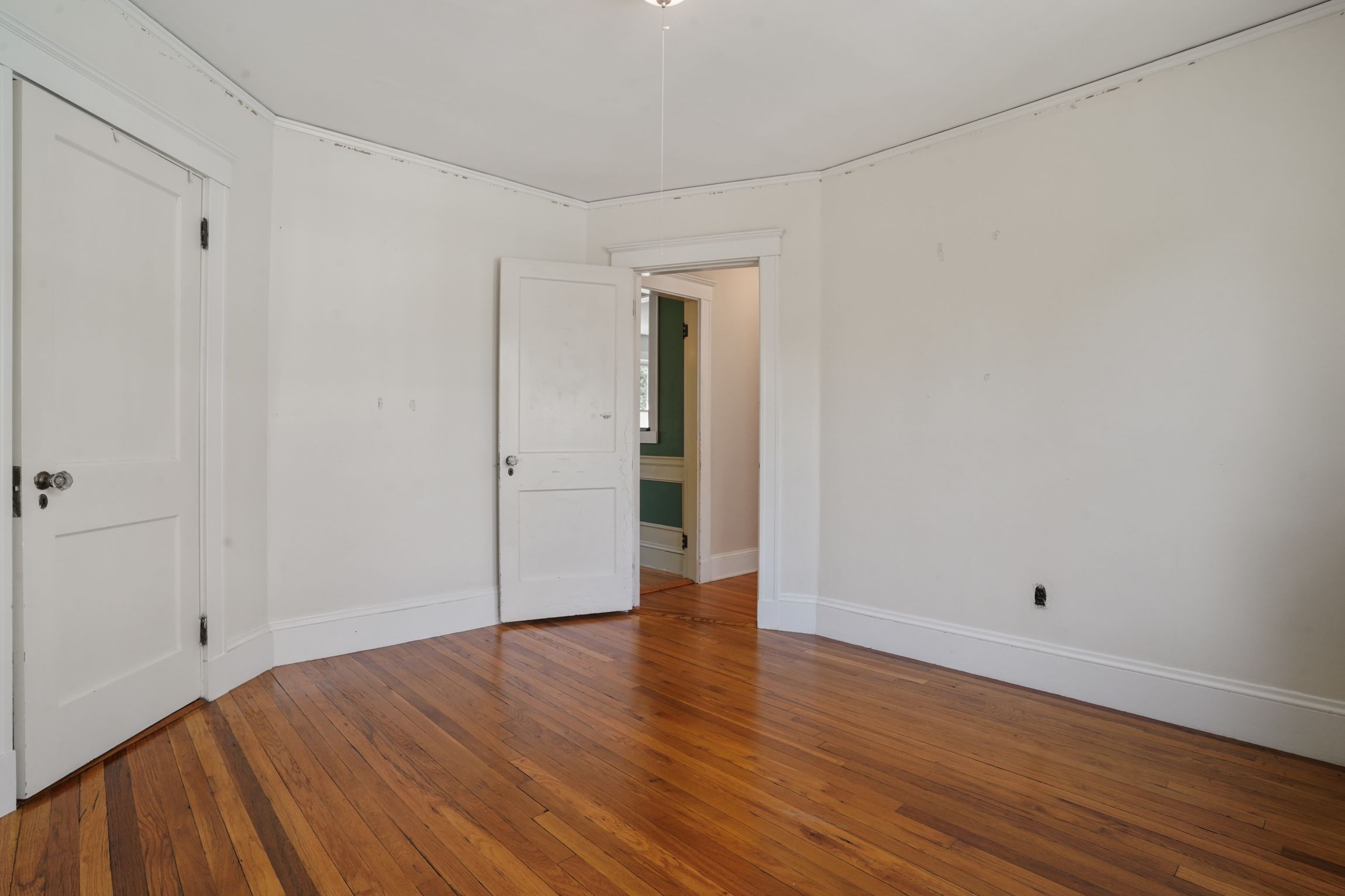  379-381 Newtonville Ave, Newton, MA, 02460 - 物件實景