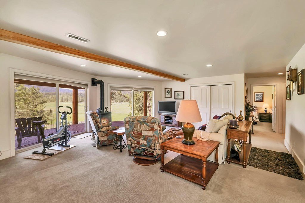 New Meadows, Idaho, 83654, United States, 3 Bedrooms Bedrooms, ,1 BathroomBathrooms,Residential,For Sale,1846350