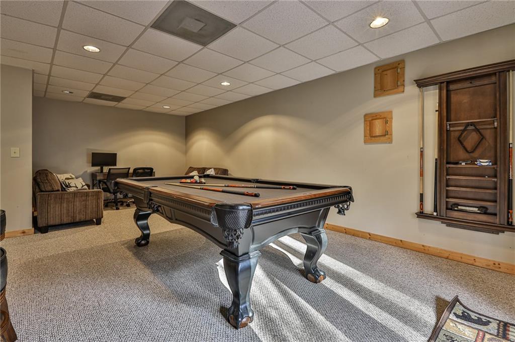 Ellijay, Georgia, 30540, United States, 3 Bedrooms Bedrooms, ,3 BathroomsBathrooms,Residential,For Sale,1923913