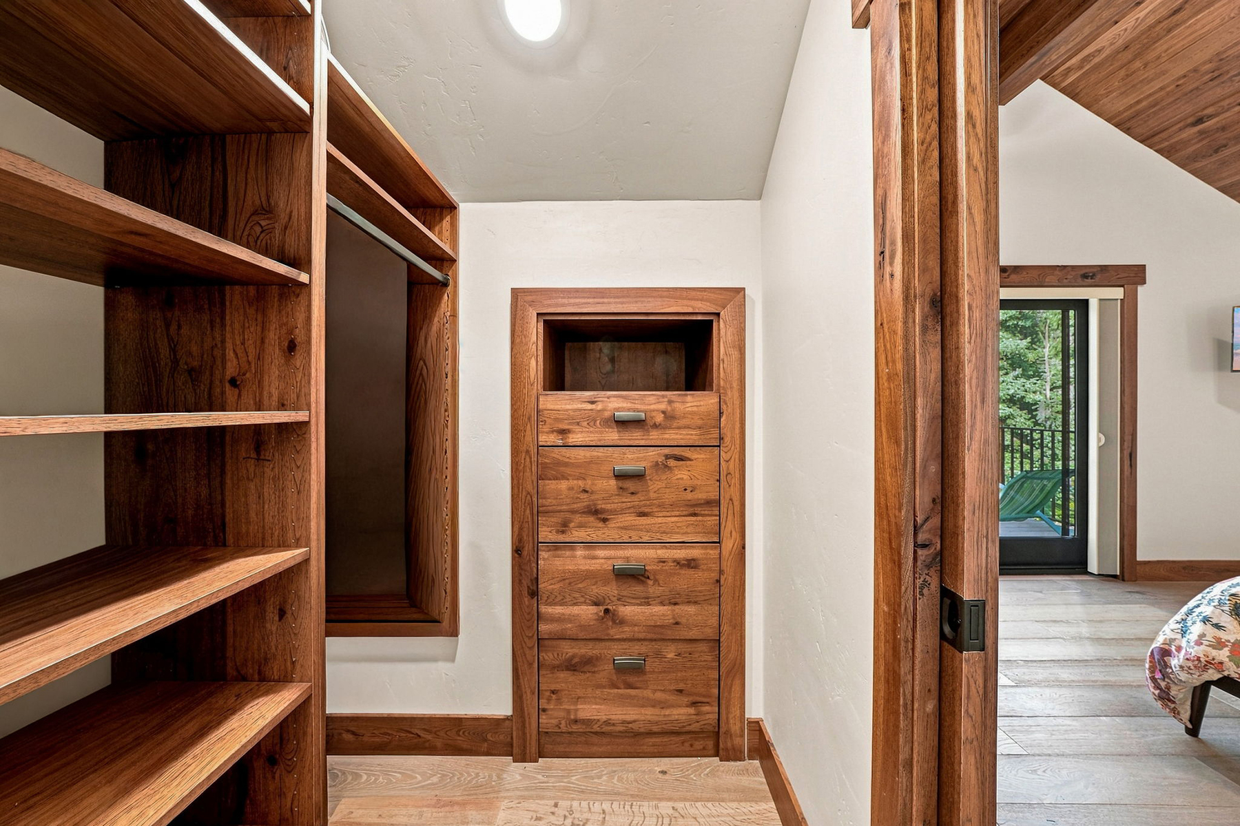  112 Brownstone Loop - 物件實景