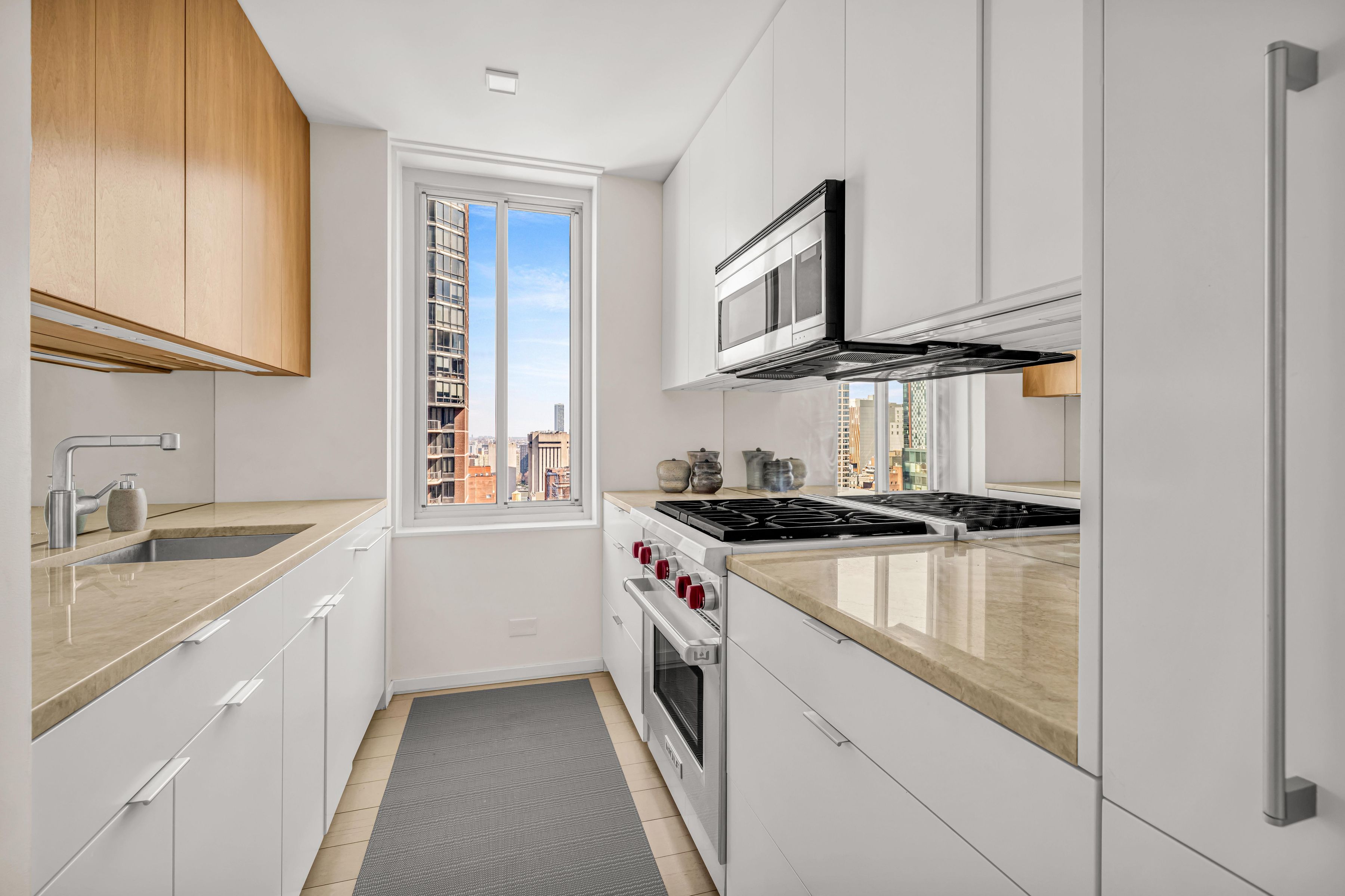  220 East 65th Street - 物件實景